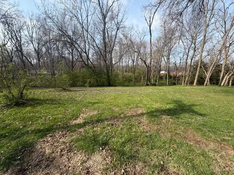 1785 Acreview Dr, Springfield Twp, OH 45240 photo 3