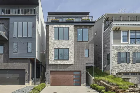 3590 Handman Ave, Cincinnati, OH 45226