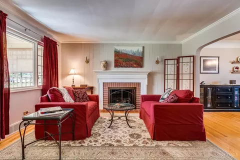 Living - 46 Forest Ave, Wyoming, OH 45215 photo 3 of 6