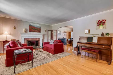 Living - 46 Forest Ave, Wyoming, OH 45215 photo 4 of 6