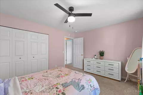 Bedroom - 292 Coyote Dr, Hamilton Township, OH 45039 photo 4 of 8