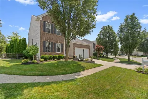 Exterior - 292 Coyote Dr, Hamilton Township, OH 45039 photo 2 of 8