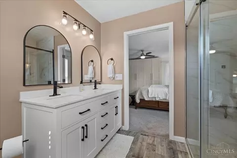 Bath - 292 Coyote Dr, Hamilton Township, OH 45039 photo 1 of 3