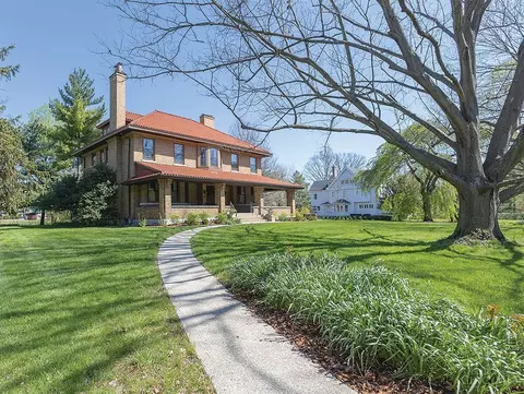 104 Wyoming Ave, Wyoming, OH 45215