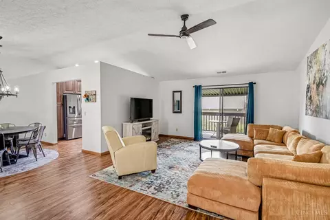 Living - 3963 School Section Rd, Cheviot, OH 45211 photo 1 of 4