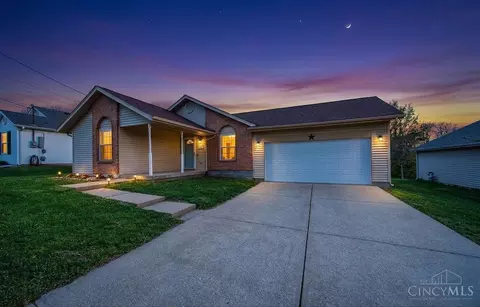 6209 Hester Rd, Oxford, OH 45056