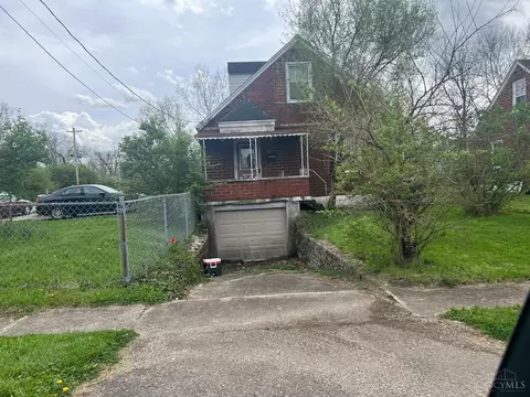 837 Matthews Dr, Lincoln Heights, OH 45215