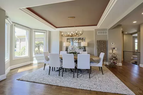 Dining - 6340 Miami Rd, Cincinnati, OH 45243 photo 1 of 7