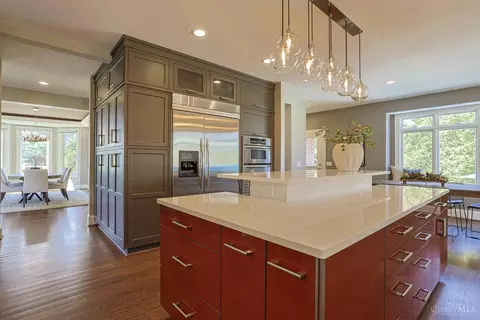 Kitchen - 6340 Miami Rd, Cincinnati, OH 45243 photo 2 of 7