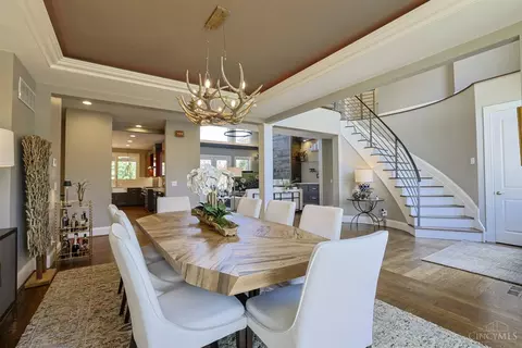 Dining - 6340 Miami Rd, Cincinnati, OH 45243 photo 3 of 7
