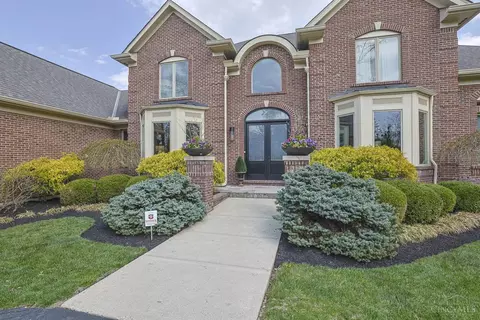 Exterior - 6340 Miami Rd, Cincinnati, OH 45243 photo 3 of 28