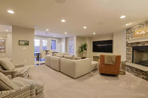Living - 6340 Miami Rd, Cincinnati, OH 45243 photo 10 of 10