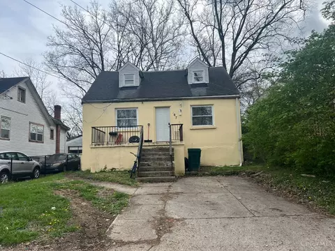 967 Matthews Dr, Lincoln Heights, OH 45215