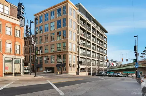 353 Fourth St, Cincinnati, OH 45202