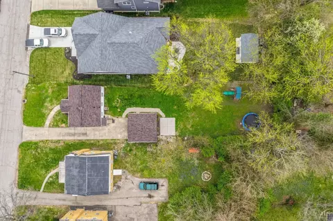 View/Area - 4833 Fairview Ave, Blue Ash, OH 45242 photo 2 of 2