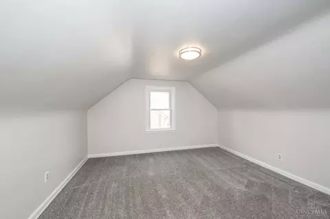 Bedroom - 4833 Fairview Ave, Blue Ash, OH 45242 photo 13 of 16