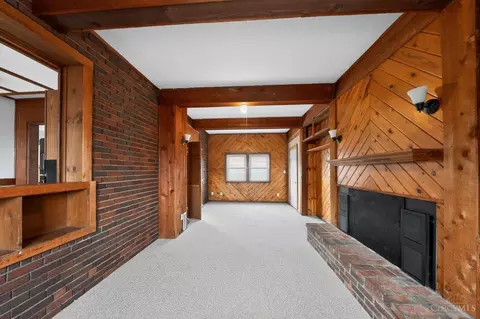 Living - 8627 Reading Rd, Reading, OH 45215 photo 5 of 7