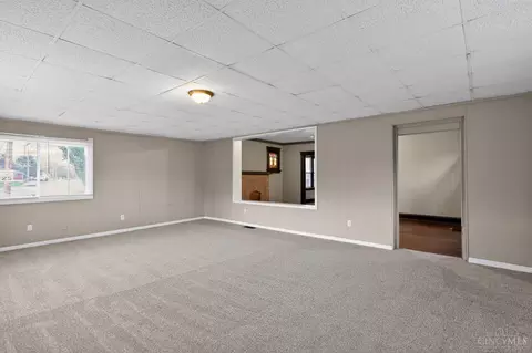 Living - 8627 Reading Rd, Reading, OH 45215 photo 2 of 7