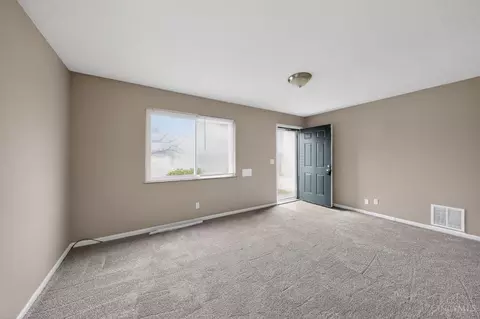 Living - 8634 Daly Rd, Cincinnati, OH 45231 photo 2 of 2