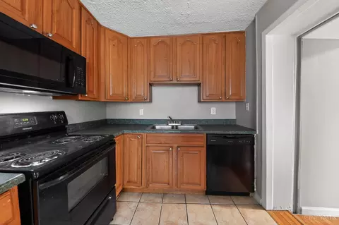 Kitchen - 8634 Daly Rd, Cincinnati, OH 45231 photo 1 of 3