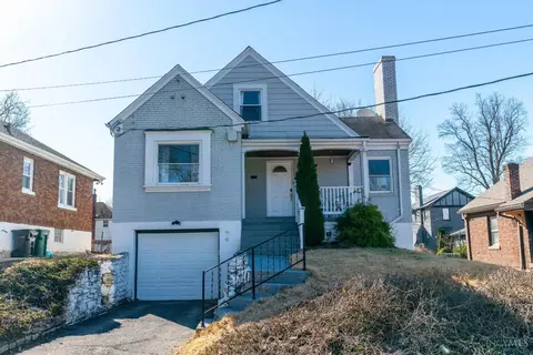 3523 Mary Ann Ln, Cincinnati, OH 45213