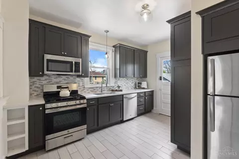 Kitchen - 3930 Briggs Pl, Cincinnati, OH 45209 photo 1 of 2