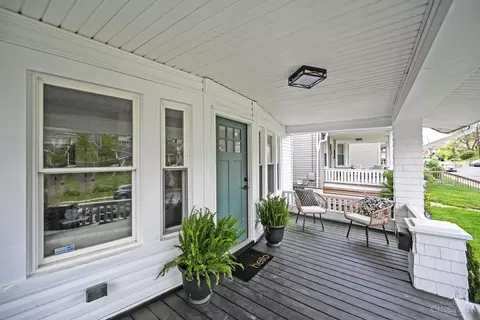 Exterior - 1933 Hewitt Ave, Cincinnati, OH 45207 photo 3 of 5