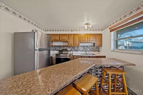 Kitchen - 9153 Coogan Dr, Cincinnati, OH 45231 photo 2 of 3