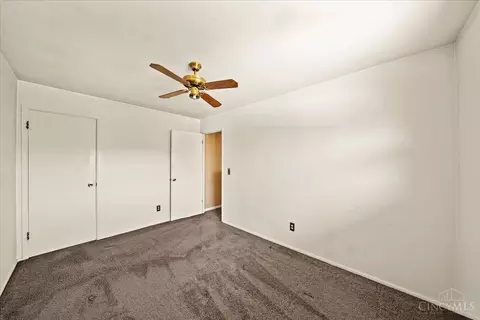 Bedroom - 9153 Coogan Dr, Cincinnati, OH 45231 photo 2 of 4