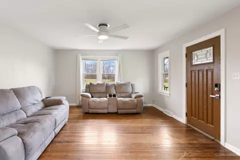 Living - 1237 Traction Rd, Batavia, OH 45103 photo 1 of 3