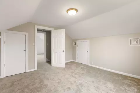 Bedroom - 1237 Traction Rd, Batavia, OH 45103 photo 7 of 9