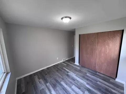 Bedroom - 2901 Tower Ave, Cincinnati, OH 45238 photo 2 of 4
