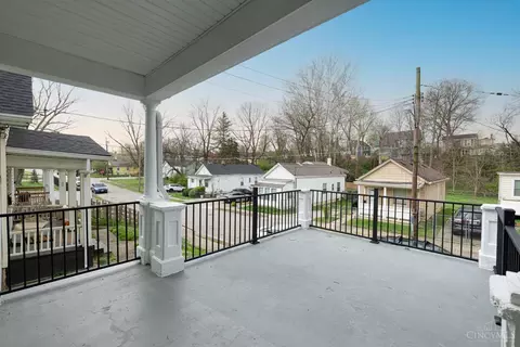Exterior - 5618 Prentice St, Cincinnati, OH 45227 photo 5 of 5