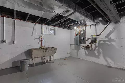Other - 5618 Prentice St, Cincinnati, OH 45227 photo 6 of 7