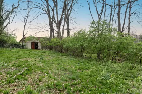 Exterior - 5618 Prentice St, Cincinnati, OH 45227 photo 3 of 5