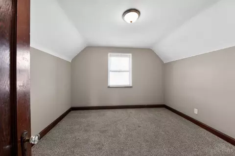 Bedroom - 4817 Prosperity Pl, Cincinnati, OH 45238 photo 4 of 4
