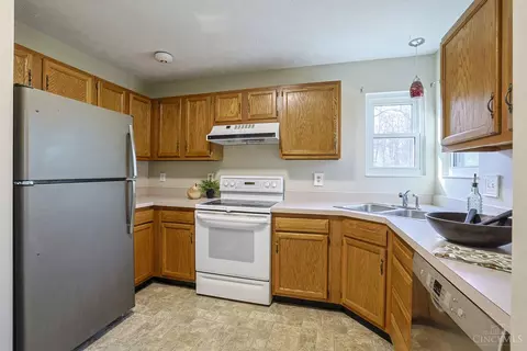 4639 Cardinal Dr, Cincinnati, OH 45244 photo 13