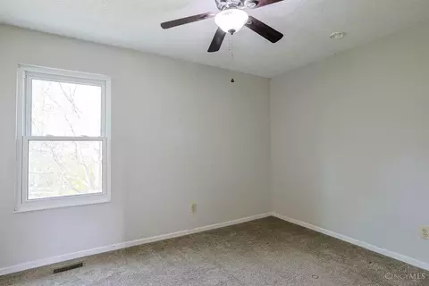 4639 Cardinal Dr, Cincinnati, OH 45244 photo 24