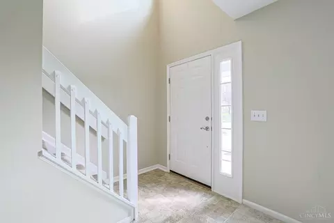 4639 Cardinal Dr, Cincinnati, OH 45244 photo 4