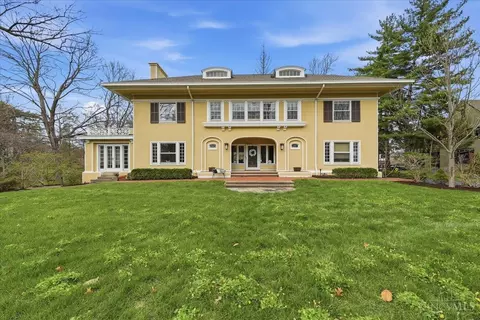 1 Annwood Ln, Cincinnati, OH 45206