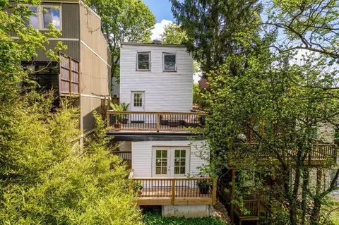 2169 Sohn St, Cincinnati, OH 45219