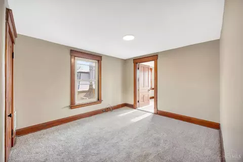 Bedroom - 129 Pike St, Reading, OH 45215 photo 2 of 5