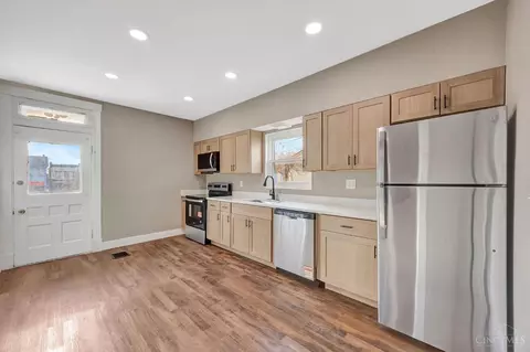 Kitchen - 129 Pike St, Reading, OH 45215 photo 1 of 2