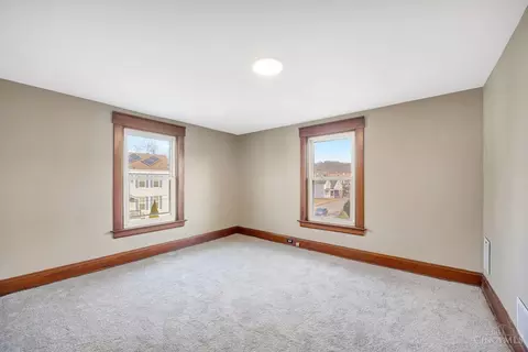 Bedroom - 129 Pike St, Reading, OH 45215 photo 4 of 5