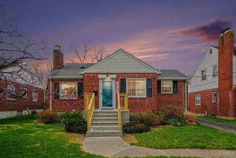 3737 Oleary Ave, Deer Park, OH 45236
