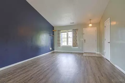 Living - 92 Flintstone Dr, Harrison, OH 45030 photo 4 of 6