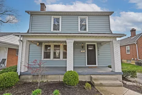 2610 Shroyer Rd, Oakwood, OH 45419