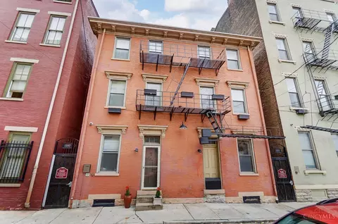 1207 Republic St, Cincinnati, OH 45202