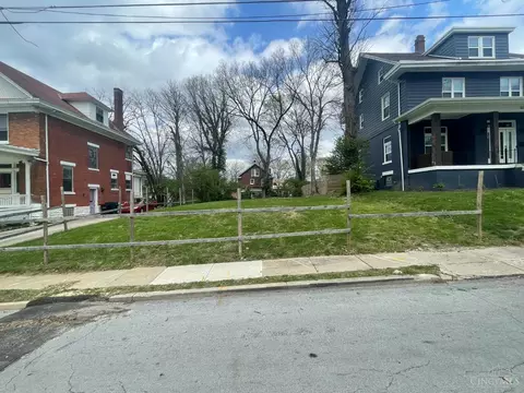 524 Camden Ave, Cincinnati, OH 45229