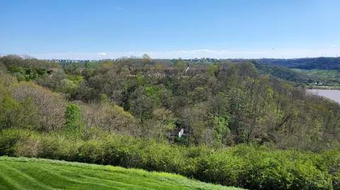 View/Area - 153 Palisades Pointe, Cincinnati, OH 45238 photo 2 of 3
